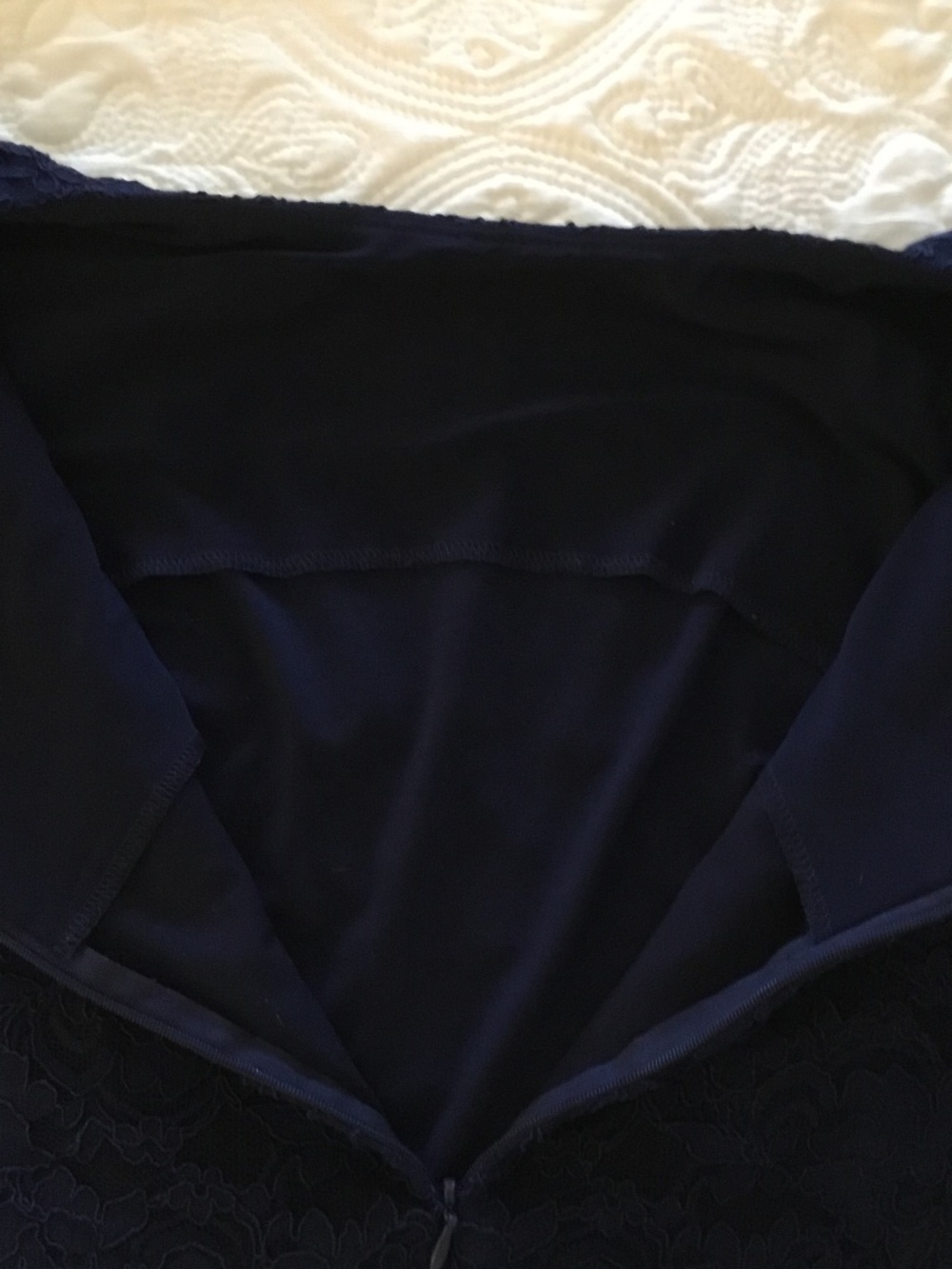 Navy Blue Ralph Lauren capped sleeved lace dress fully lined size 6 - Picture 3 of 5